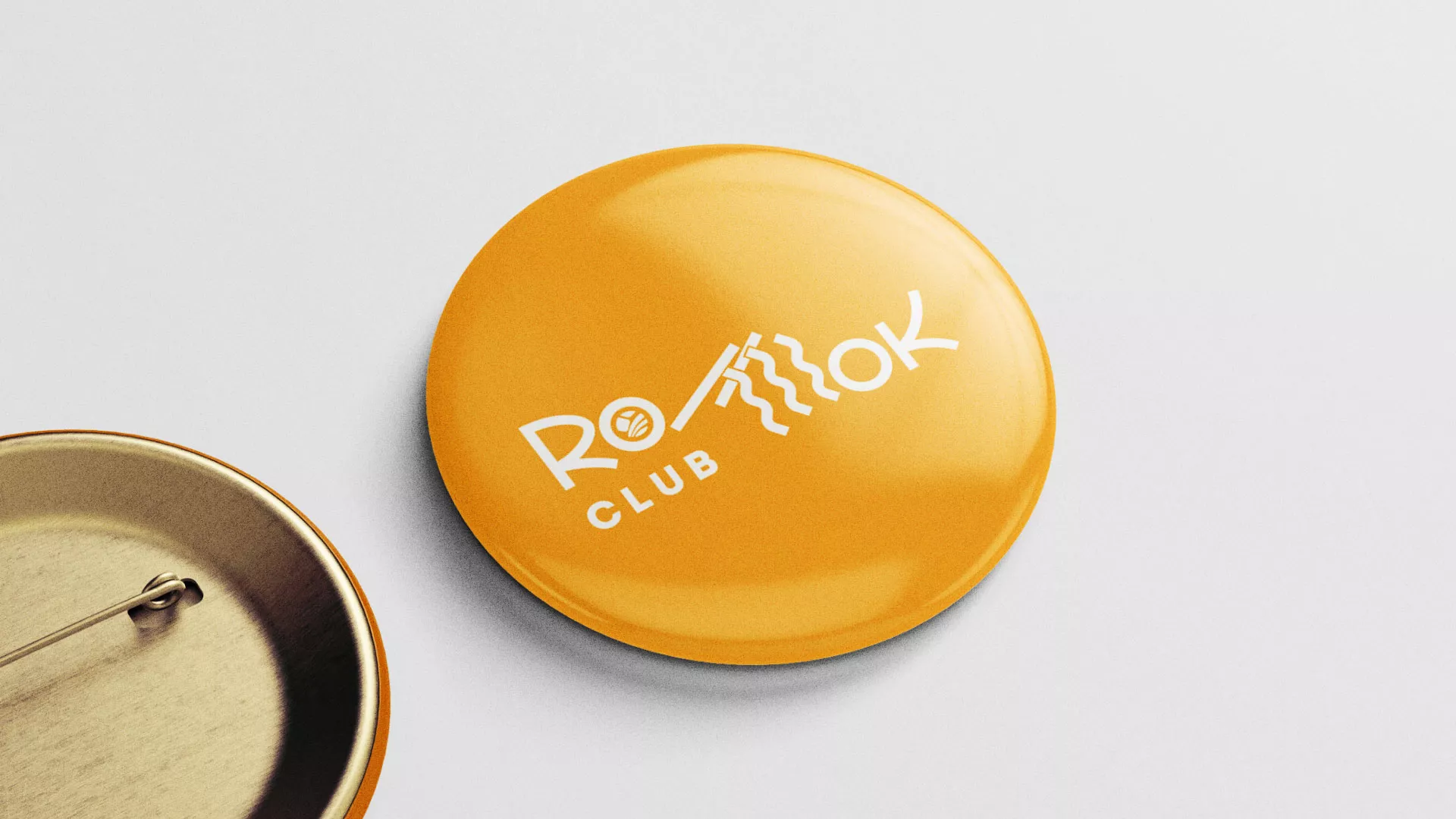 Создание логотипа суши-бара «Roll Wok Club» в Трёхгорном
